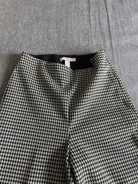 Панталони H&M – модерни и запазени!