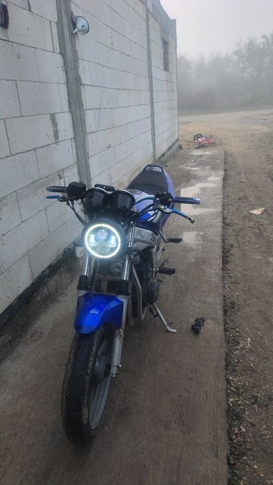 Suzuki Across