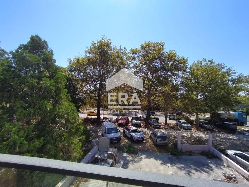 Продава се Тристаен апартамент в Варна, Бриз - 80 кв.м за 1785 €/кв.м - Снимка #5