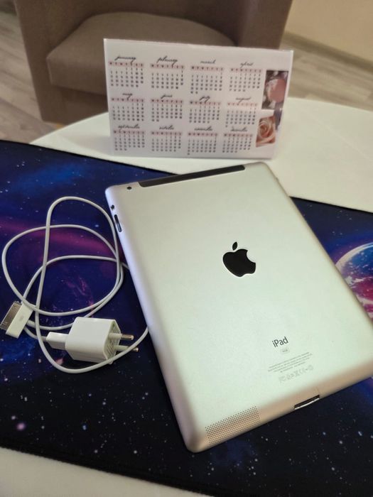 Продается планшет IPad 2