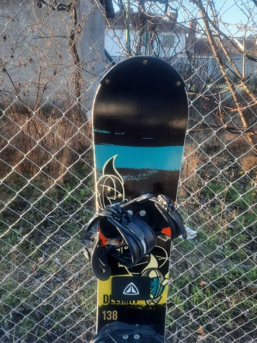 сноуборд  FIREFLY DELIMIT, woodcore, ROCKER+автомати 138 см.