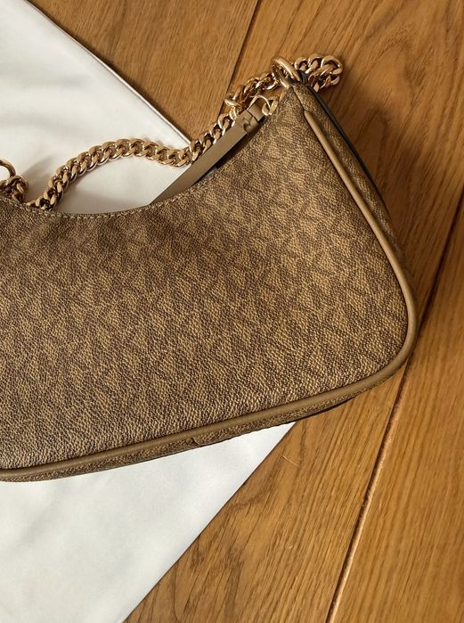 Нова чанта MICHAEL KORS Chain Pouchette