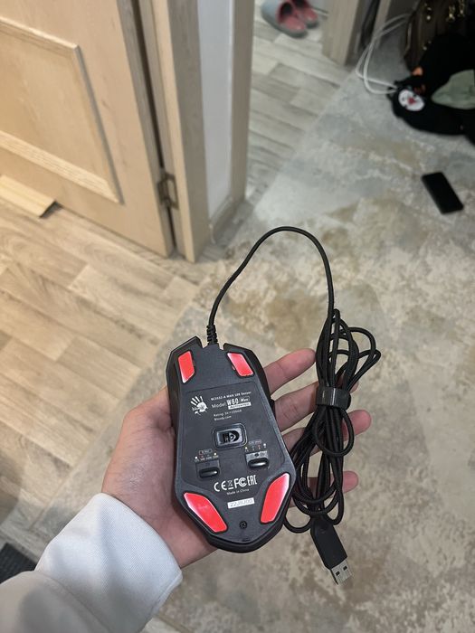 Продам мышку bloody