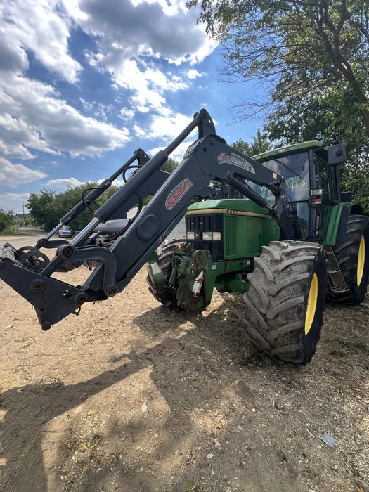Tractor John Deere 6600