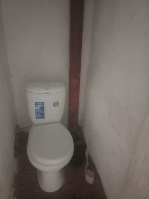 Uy sotiladi 3 xonadsn iborat