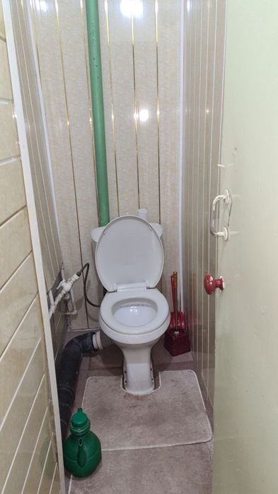 Аренда метро беруни 1.хонали оилага берилади