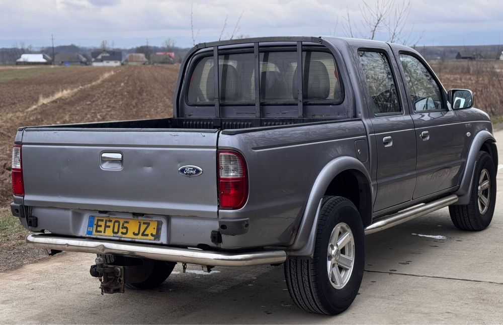 FORD RANGER XLT THUNDER 2.5diesel 2005 4x4 off road pickup