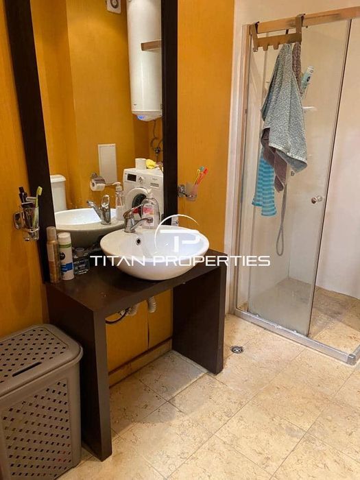 Дава се под наем Двустаен апартамент в Варна, Център - 75 кв.м за 500 € - Снимка #6