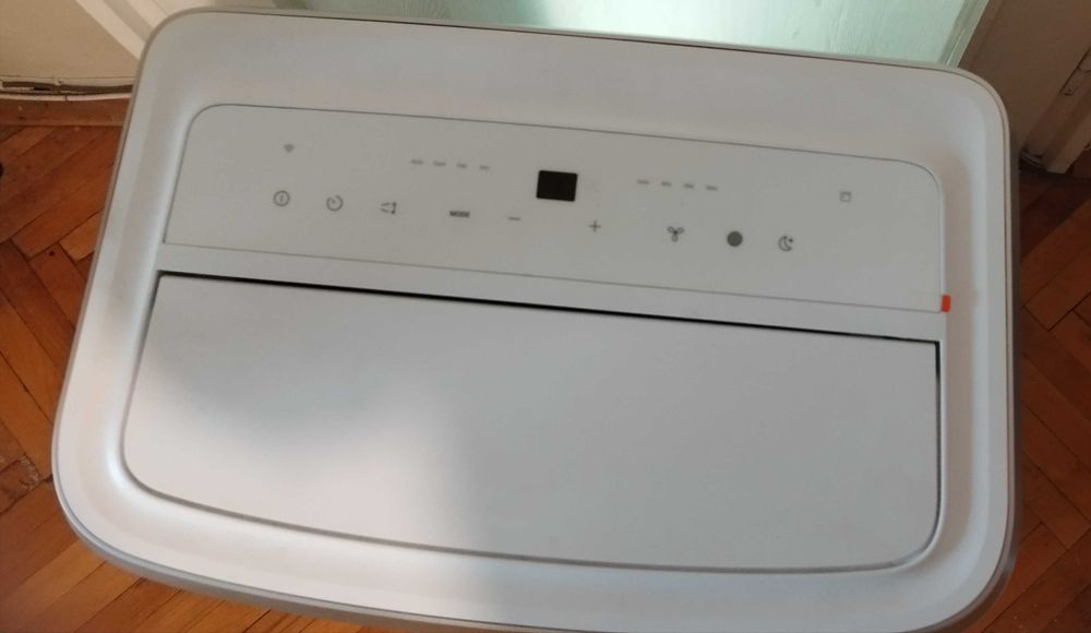 Мобилен Климатик ELECTROLUX EXP26U339CW