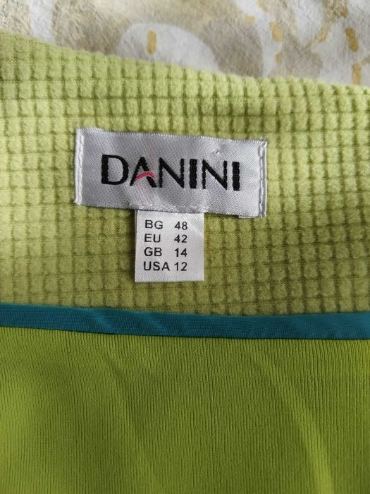 Пролетна пола Данини