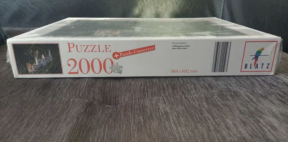 Продавам 2 броя неразпечатани пъзели от 2000 и 1000 части.