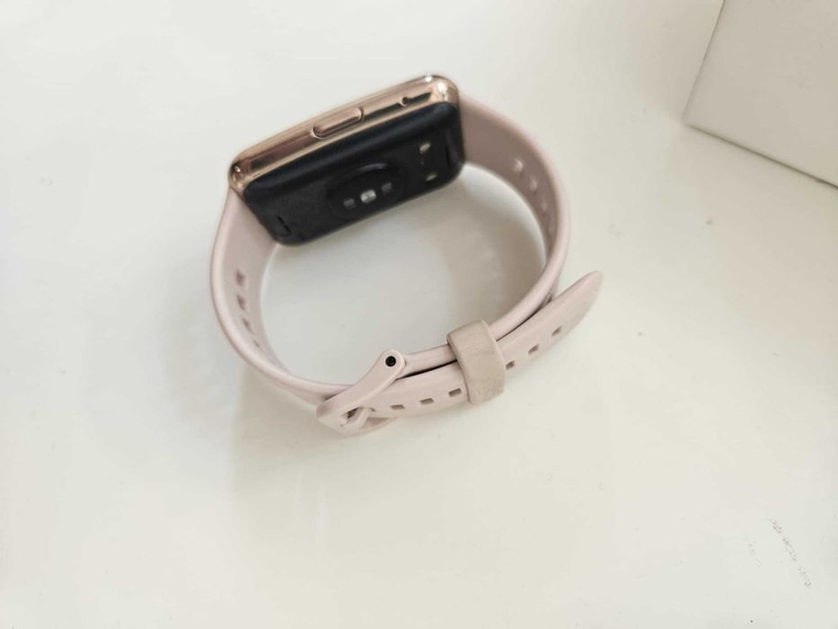 Huawei Watch Fit смарт часовник Smartwatch розов пълен комплект