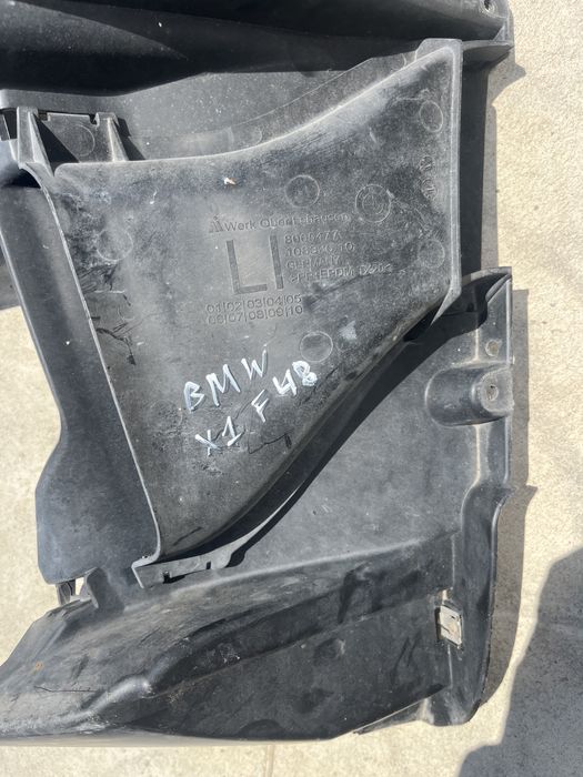 Държач BMW за халоген X1 F48