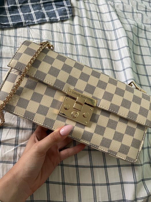 Чанта Louis Vuitton