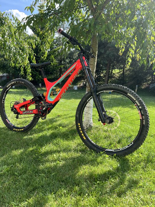 Specialized demo 8