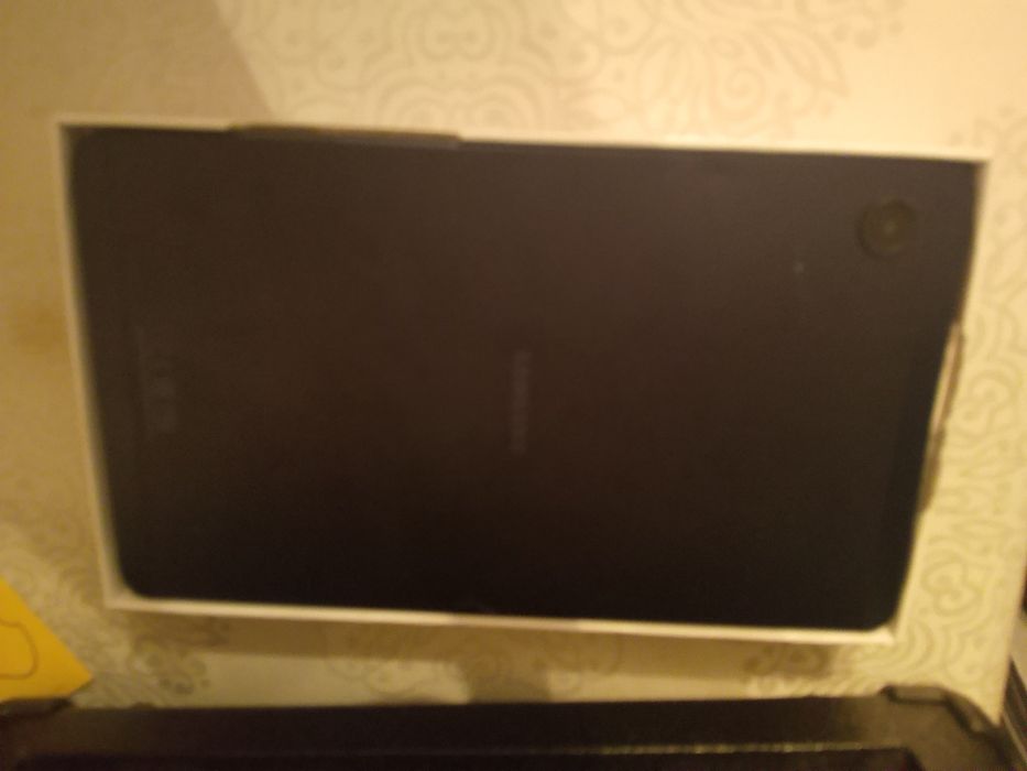 Продам планшет  Samsung galaxy tab a 9