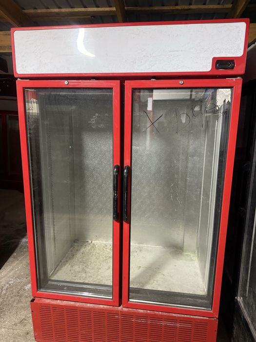 Витринный холодильник