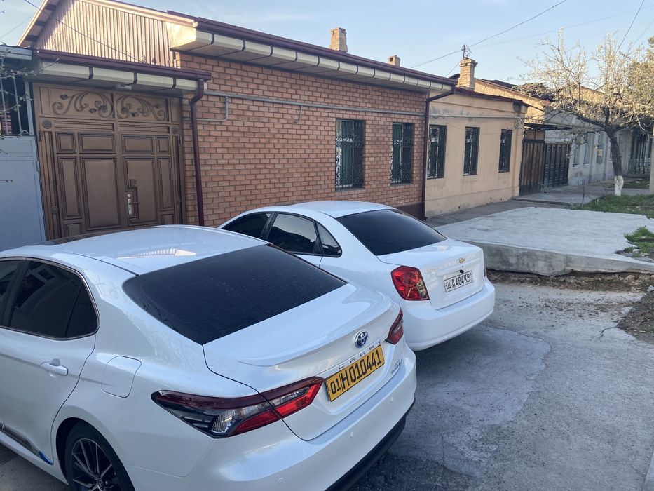 Продается вдоль дороги дом. Участок вдоль дороги