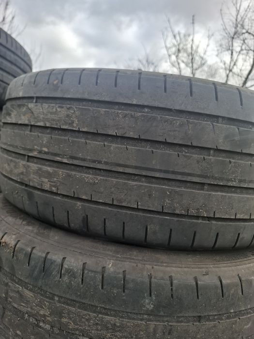 Vand set 4 anvelope 225 40 18 goodyear bune de vara dot 2023