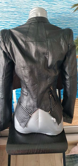 Geacă cambrată imitație piele