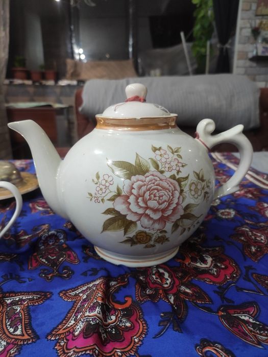 Чайник бокалы мясорубка