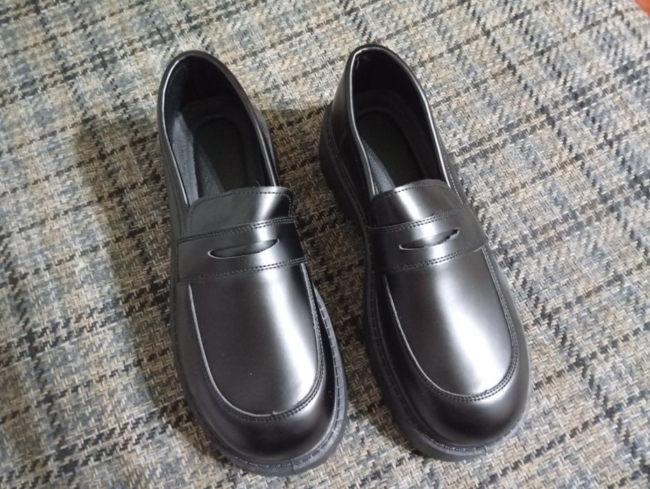 Лоферы мужские, 42 размера.