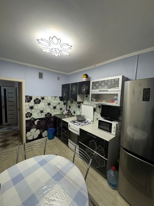 Продам 2 комн квартиру