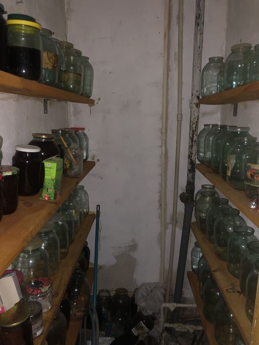 Продам много Стеклянных банок