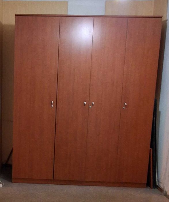 Астана _Продам 1 прихожую со шкафом, 1 шифонер, 1 спальный гарнитур