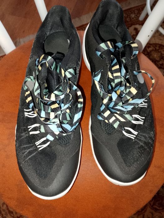 Боти, маратонки, кецове, обувки,