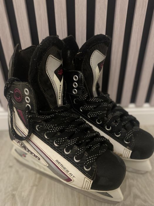 КОНЬКИ 40Р торги есть