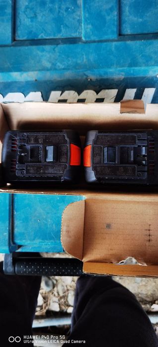 Акумлятор bosch батарея