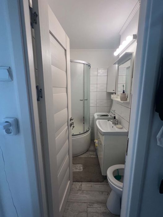 Proprietar, inchiriez apartament 2 camere Lujerului