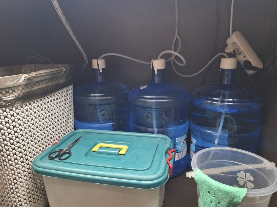 Продам кофеаппарат со стойкой