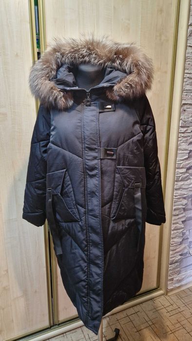 Теплая фирменная куртка для Вас