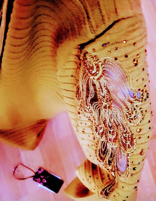 Bluza damă insertii broderie super model