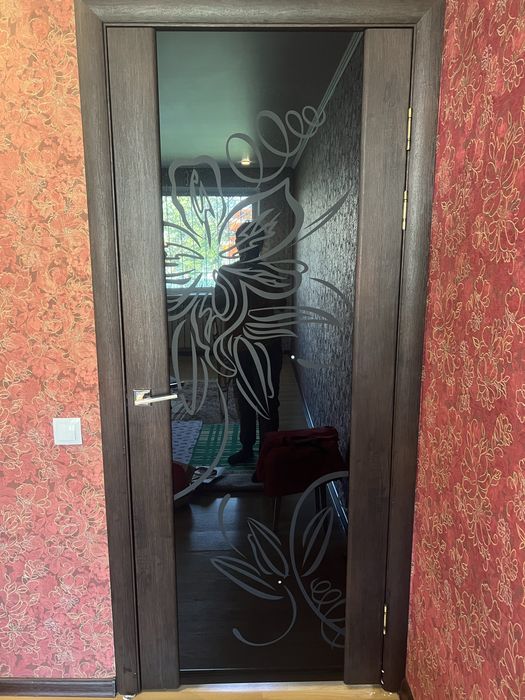 Продам межкомнатные двери