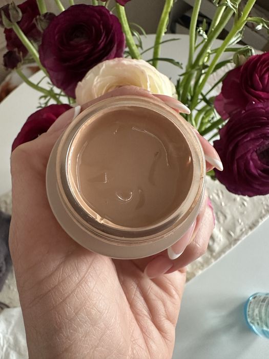 Shiseido Future Solution LX foundation