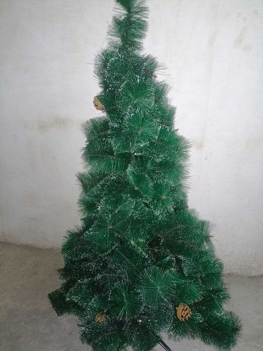 Елка искуственная 1,5 метр
