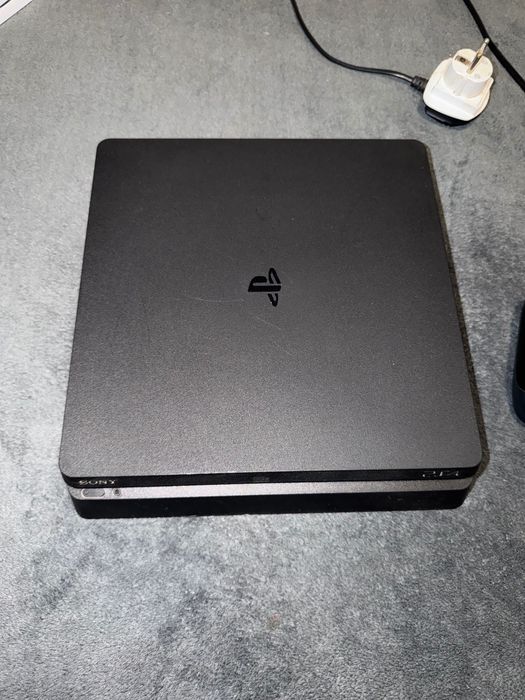 Vǎnd Ps4 Slim 500gb