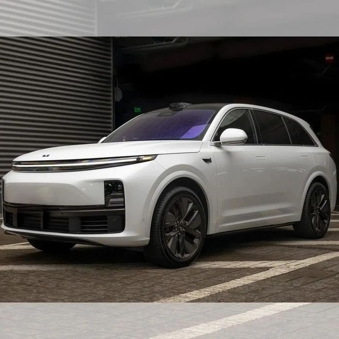 Продам свой Li 7 Auto 2025. Full Ultra