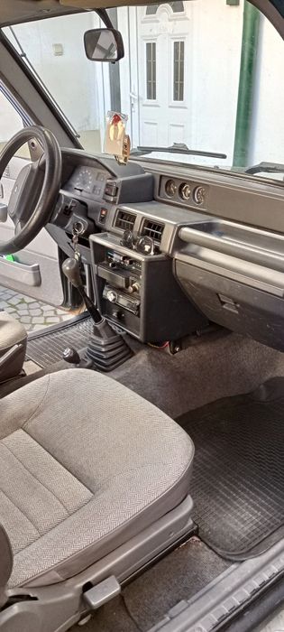 Vând Daihatsu Feroza