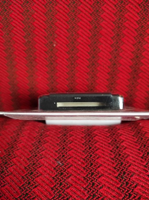 Cititor diferite tipuri de carduri, SDcarduri.
 Produs nou in cutie cu