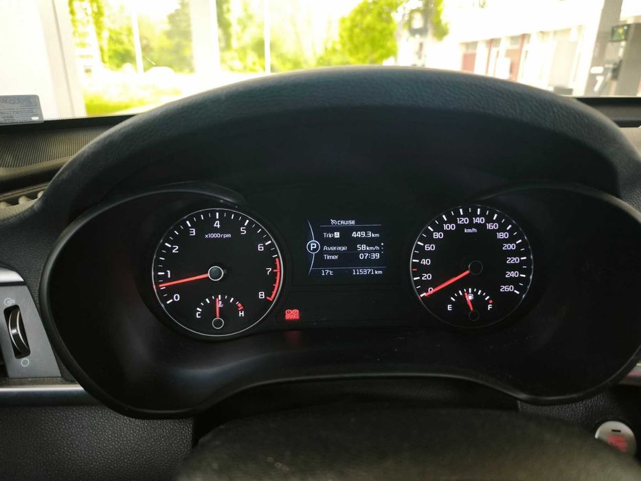 Kia K5 ЛЕД пакет / Подгрев волан / Обдухване на седалките