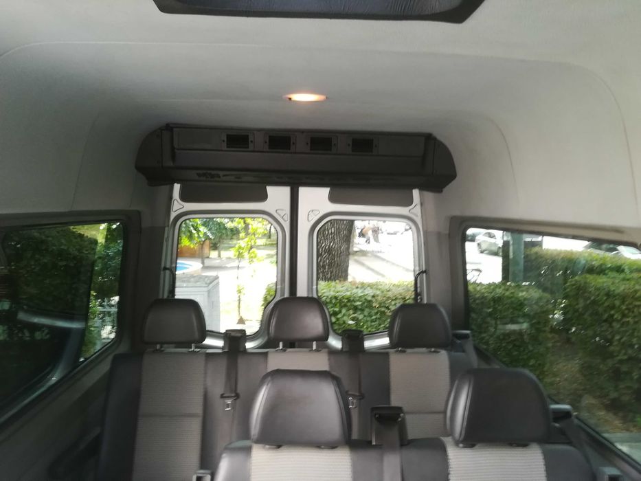 Transport persoane 8+1 din Rădăuți