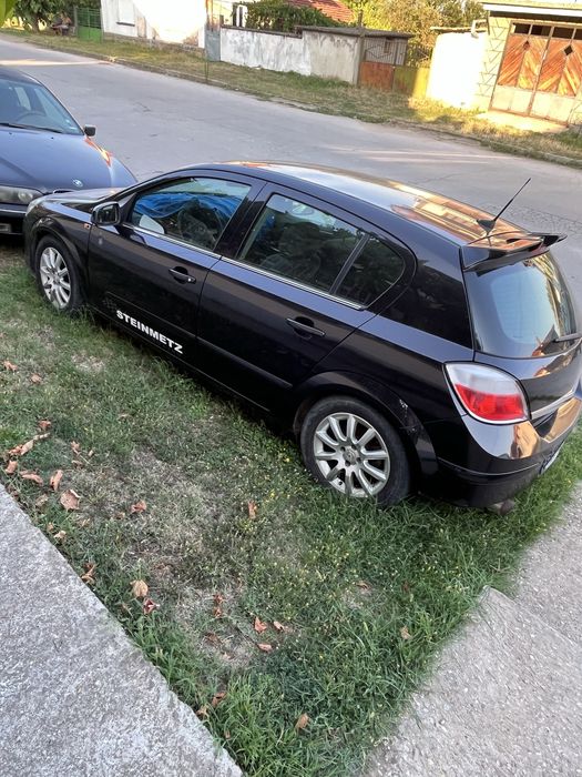 Opel astra 1.6 бензин