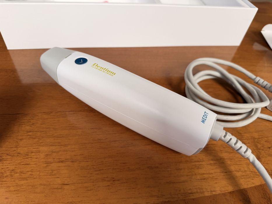 Vand Scanner intraoral Medit i500