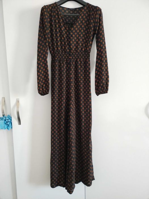 Гащеризон черен с кафяви дребни фигурални елементи