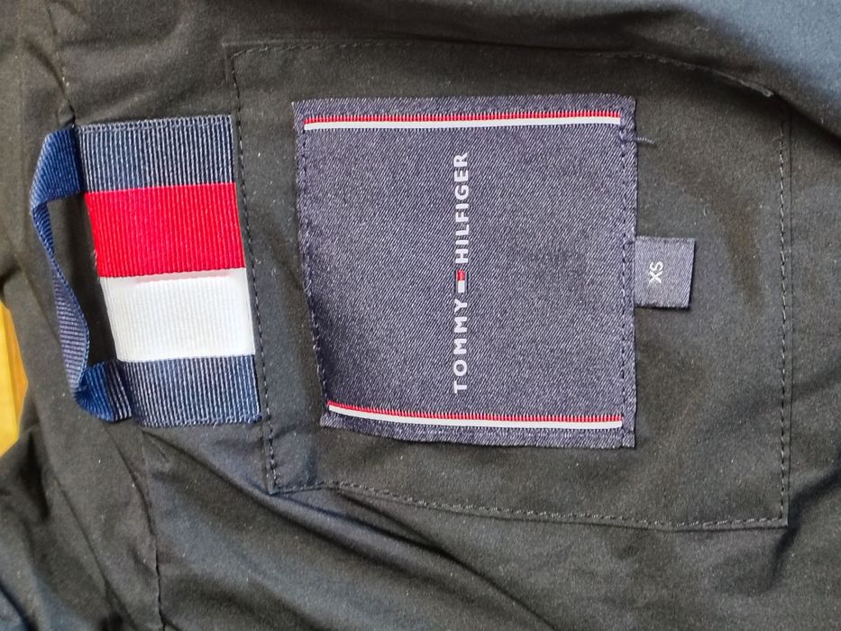 Tommy Hilfiger geacă