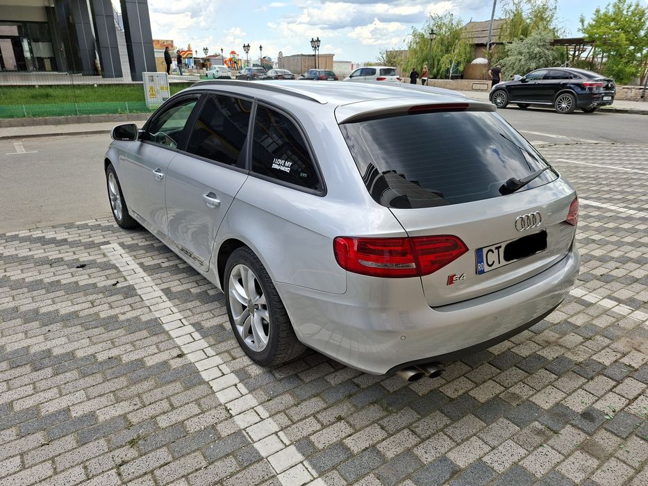 audi a4 b8 2011 e5 2.0tdi 143cp automată 8+1trepte proprietar în  acte
